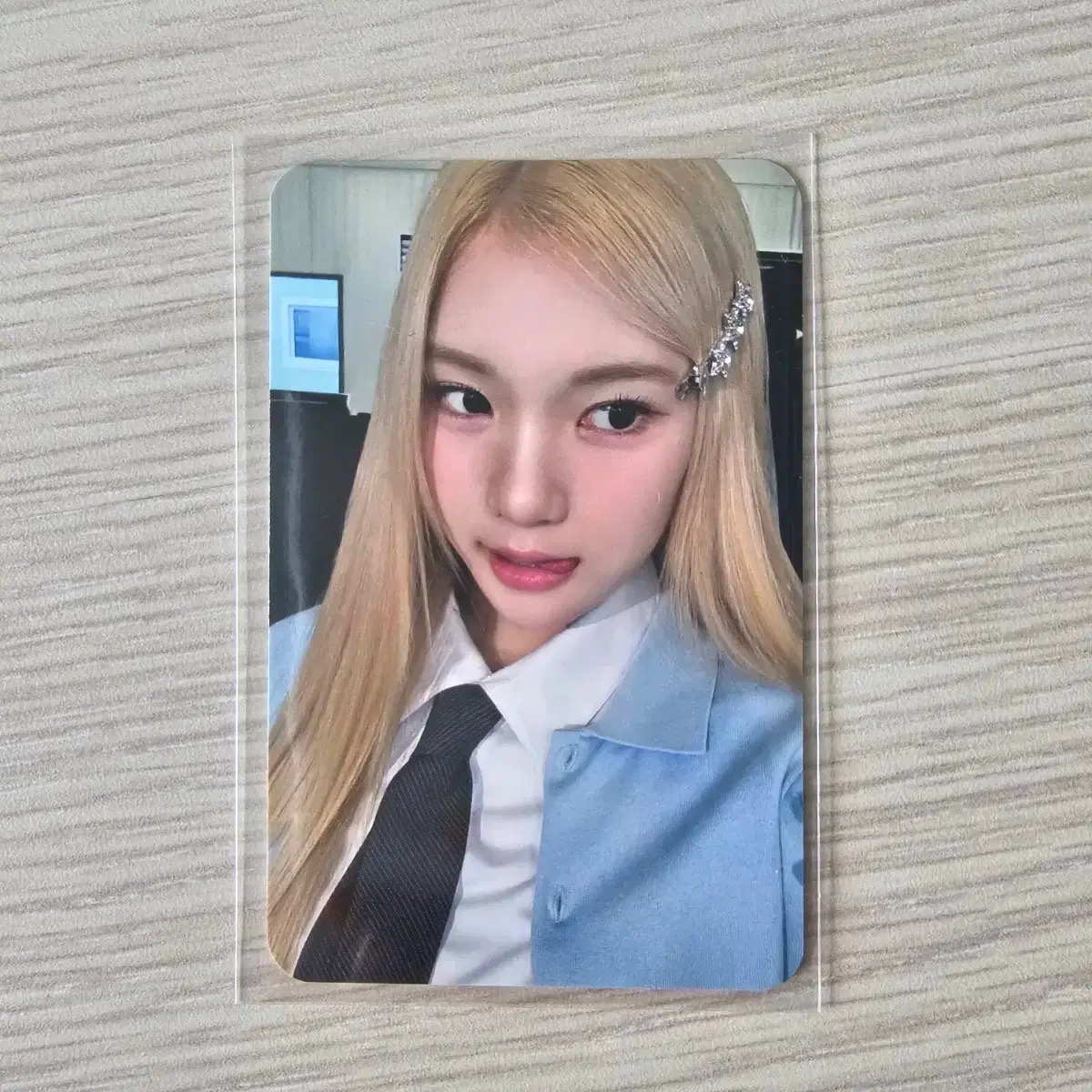 thumbnail-0